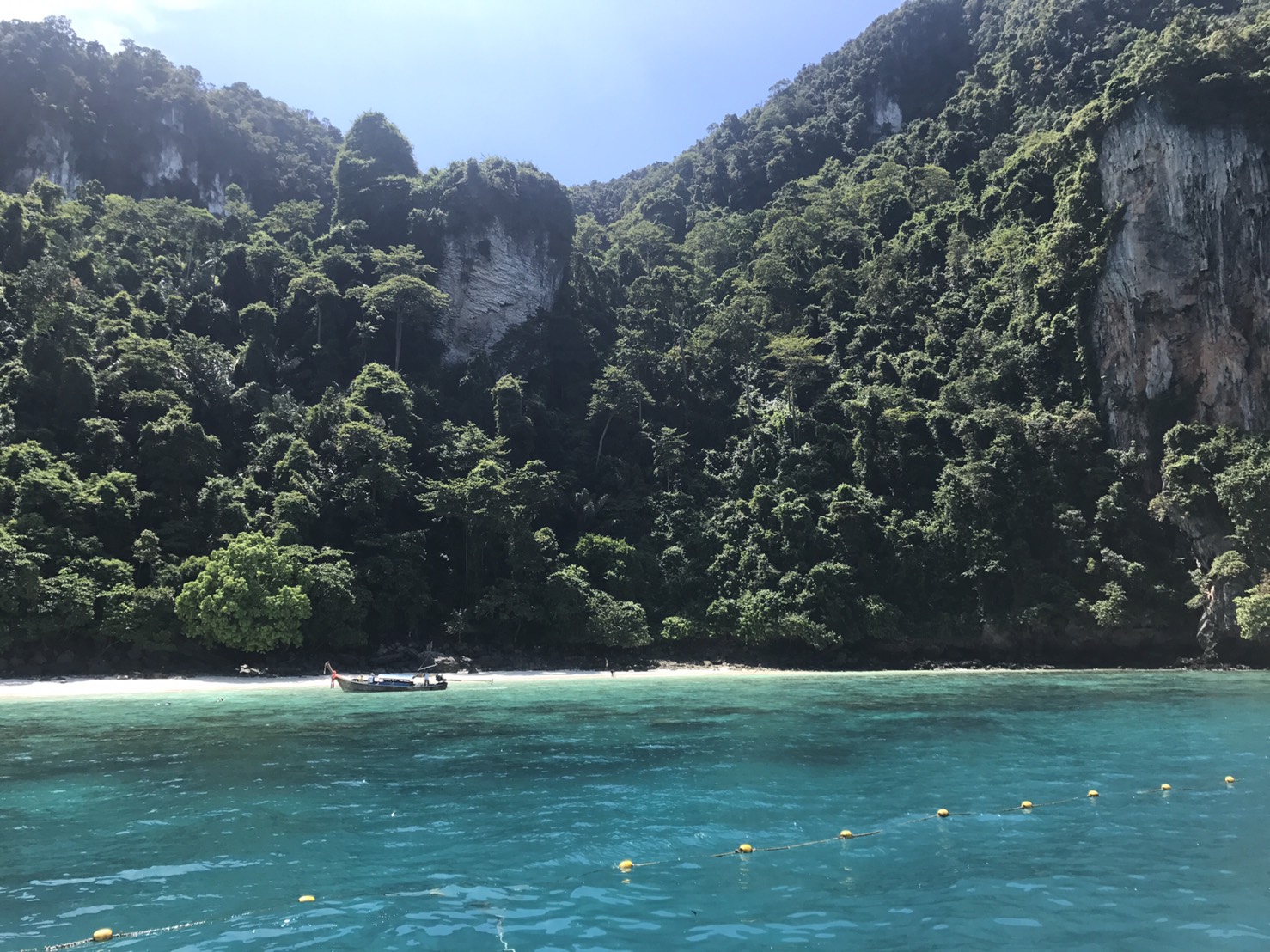 Koh Phi Phi Island tour by Luxury boat